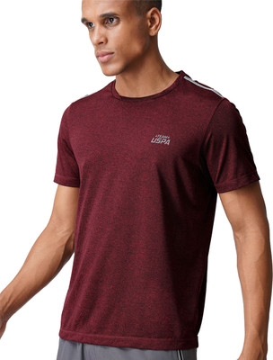 U.S. POLO ASSN. Solid Men Round Neck Red T-Shirt