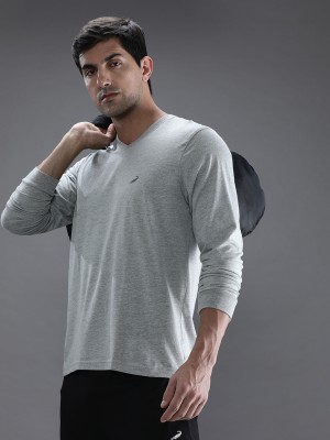 CROCODILE Solid Men V Neck Grey T-Shirt