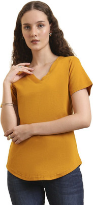 BRINNS Solid Women V Neck Yellow T-Shirt