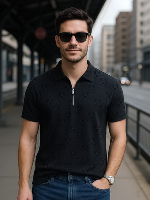 Jump Cuts Colorblock Men Polo Neck Black T-Shirt