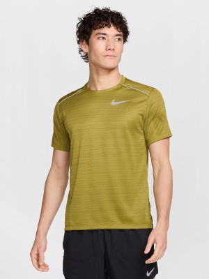 NIKE Solid Men Round Neck Green T-Shirt