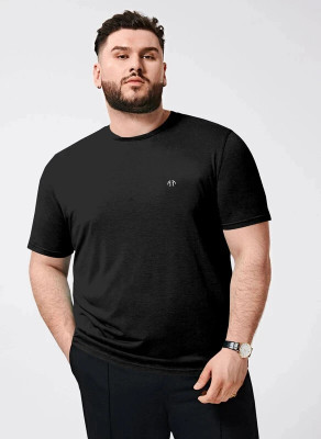 Triptee Solid Men Round Neck Black T-Shirt