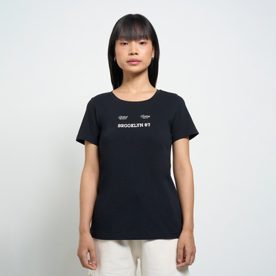 Ajile By Pantaloons Typography Women Round Neck Black T-Shirt