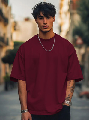TeeBrozz Solid Men Round Neck Maroon T-Shirt