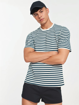 MACK JONNEY Striped Men Round Neck Blue T-Shirt