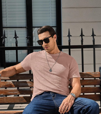 BOOM BAAM Solid Men Round Neck Pink T-Shirt