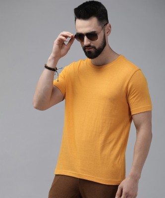 Roadster Solid Men Round Neck Yellow T-Shirt