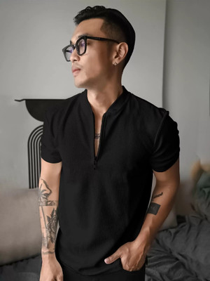 advikacreation Solid Men Round Neck Black T-Shirt