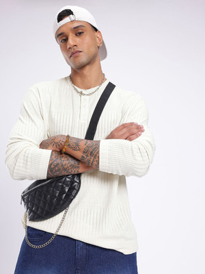 Glitchez Solid Men Henley Neck White T-Shirt