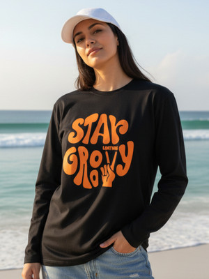 JUST ROAR Printed Women Round Neck Black T-Shirt