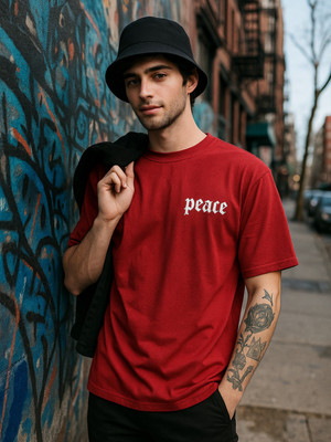 HEATHEX Printed Men Round Neck Maroon T-Shirt