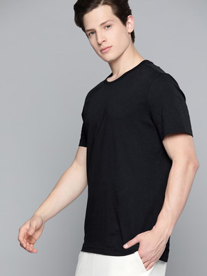OrrganicChics Solid Men V Neck Black T-Shirt