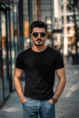 Veirdo Solid Men Round Neck Black T-Shirt