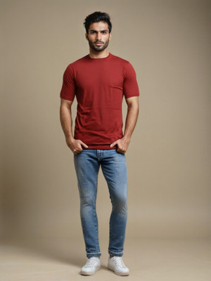 flawsh Solid Men Round Neck Maroon T-Shirt