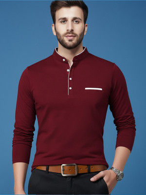 Moordale Solid Men Mandarin Collar Maroon T-Shirt