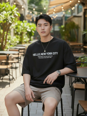 FLYIND VOGUE OUTFIT Printed Men Round Neck Black T-Shirt