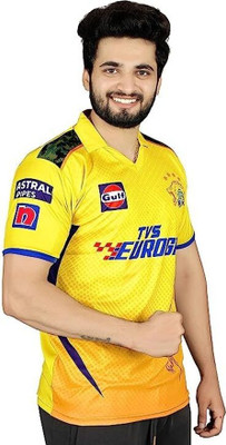 SLICS Printed Men Round Neck Yellow T-Shirt