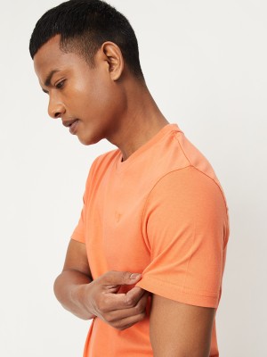 MAX Solid Men Round Neck Orange T-Shirt