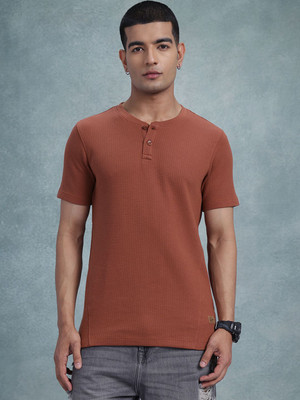 Roadster Self Design Men Henley Neck Red T-Shirt