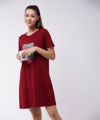 Miss Chase Solid Women V Neck Maroon T-Shirt