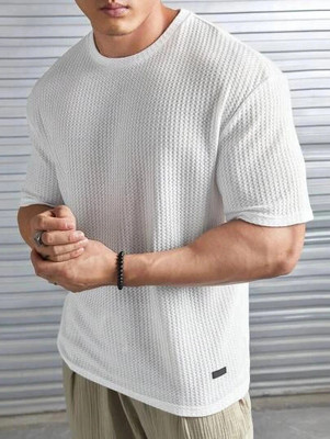 COPEHHI Striped Men Round Neck White T-Shirt