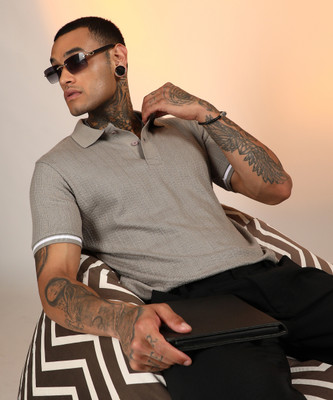 CAMPUS SUTRA Self Design Men Polo Neck Grey T-Shirt
