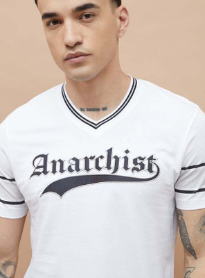 Fame Forever by Lifestyle Printed Men V Neck White T-Shirt