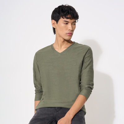 PEOPLE Solid Men Round Neck Green T-Shirt