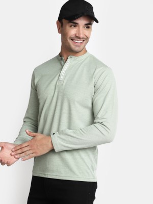 V-MART Solid Men Henley Neck Green T-Shirt