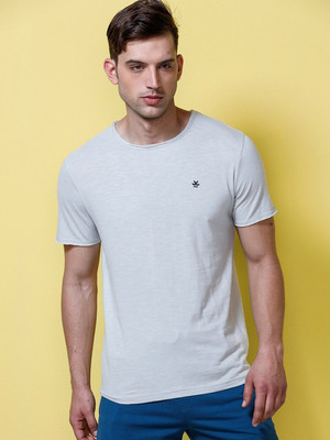 WROGN Solid Men Round Neck Grey T-Shirt