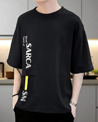 FASHIUM Typography Men Round Neck Black T-Shirt