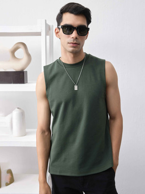 UNSTD Solid Men Round Neck Light Green T-Shirt