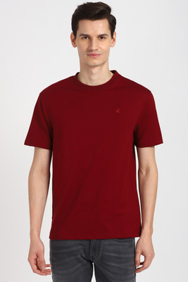PETER ENGLAND Solid Men Crew Neck Maroon T-Shirt
