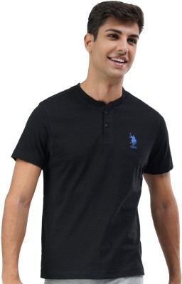 U.S. POLO ASSN. Solid Men Henley Neck Black T-Shirt