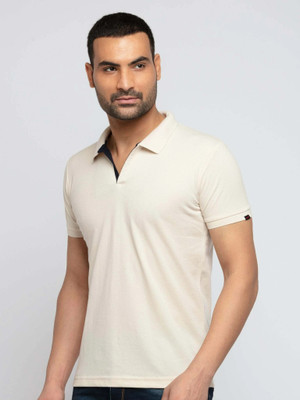 Status Quo Solid Men Polo Neck Beige T-Shirt