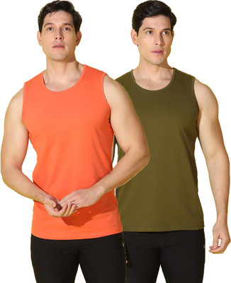 WOOSTRO Solid Men Round Neck Green, Orange T-Shirt