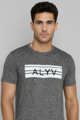 alyv Solid Men Round Neck Maroon T-Shirt