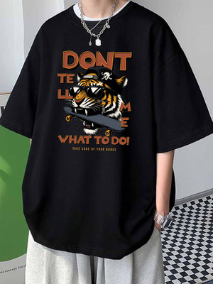 Cool Plus Graphic Print Men Round Neck Black T-Shirt