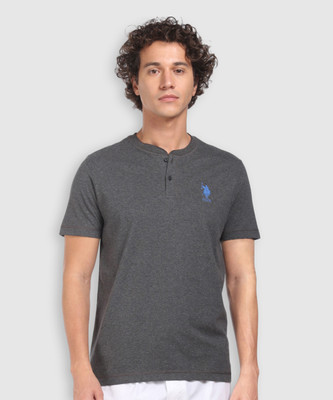 U.S. POLO ASSN. Solid Men Henley Neck Grey T-Shirt