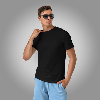 FTX Men Solid Round Neck Polyester Black T-Shirt For Rs. 179 @ 76 %