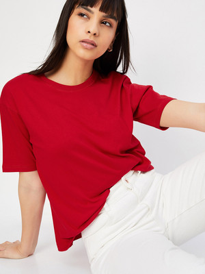 MAX Solid Women Round Neck Red T-Shirt