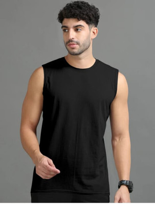 HouseOfCommon Solid Men Round Neck Black T-Shirt