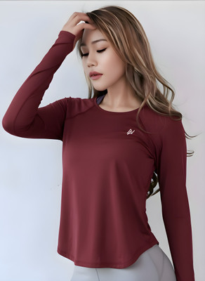NEXSUS APPARELS Solid Women Round Neck Maroon T-Shirt