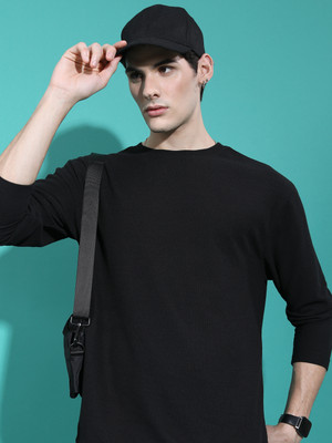 HIGHLANDER Solid Men Round Neck Black T-Shirt