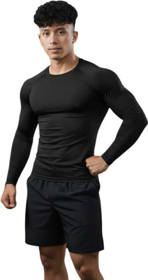 FURRR Solid Men Round Neck Black T-Shirt