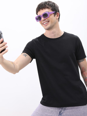 HIGHLANDER Solid Men Round Neck Black T-Shirt