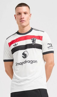 IZON Printed Men Round Neck White, Black T-Shirt