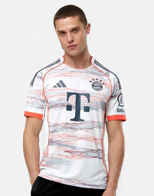 IZON Printed Men Round Neck Multicolor T-Shirt