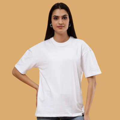 prageet Solid Women Round Neck White T-Shirt