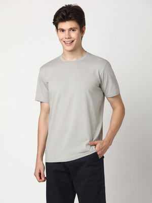 StitchHub Solid Men Round Neck Grey T-Shirt